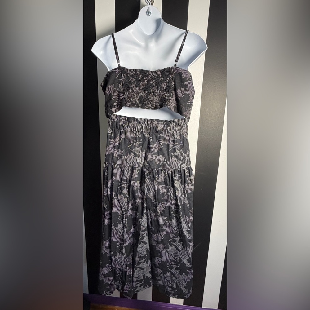 ❤️ Two-piece Plus Floral Print Black Midi Skirt & Matching Crop Top - SZ XXL/2X - Picture 6 of 10
